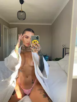 LoreiStory